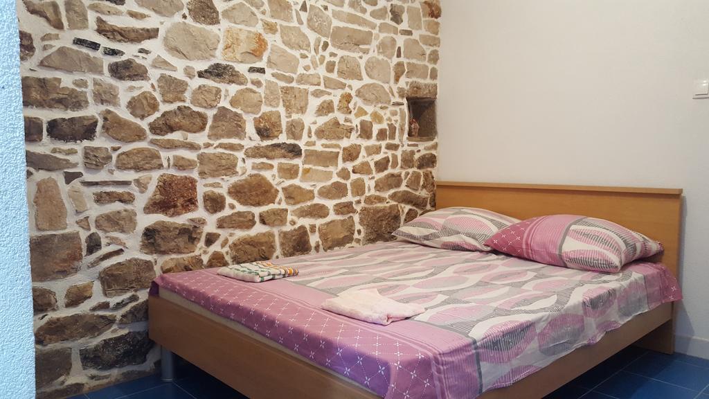 Holiday House Popovic Sućuraj Zewnętrze zdjęcie